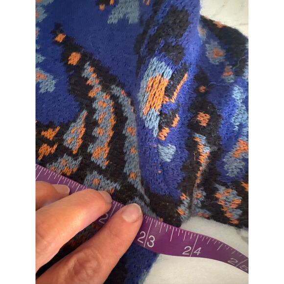 Farm Rio Toucans Mixed Scarf Print Oversized Sweater - XS - Picture 8 of 9
